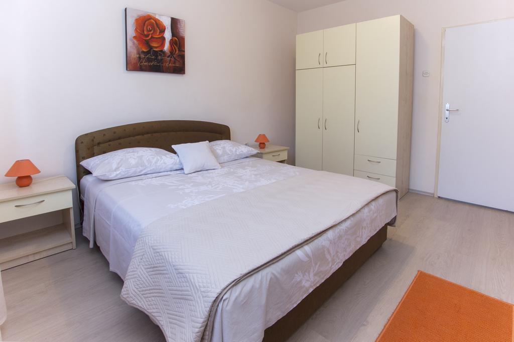 Apartment Tina Задар Екстер'єр фото
