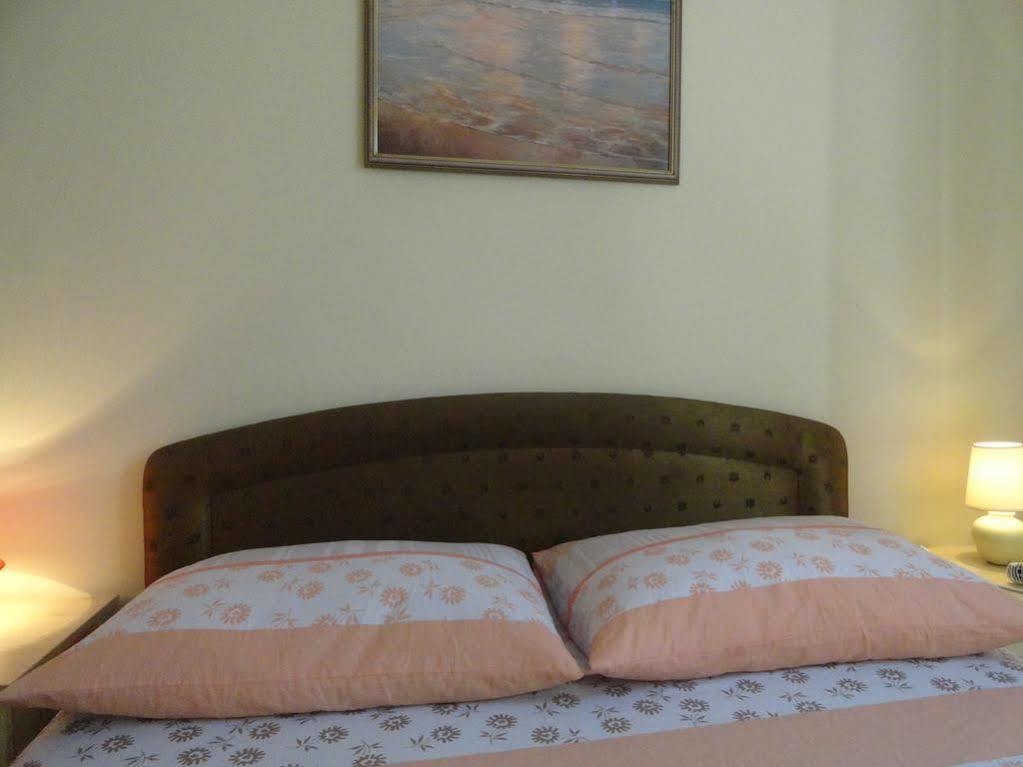 Apartment Tina Задар Екстер'єр фото